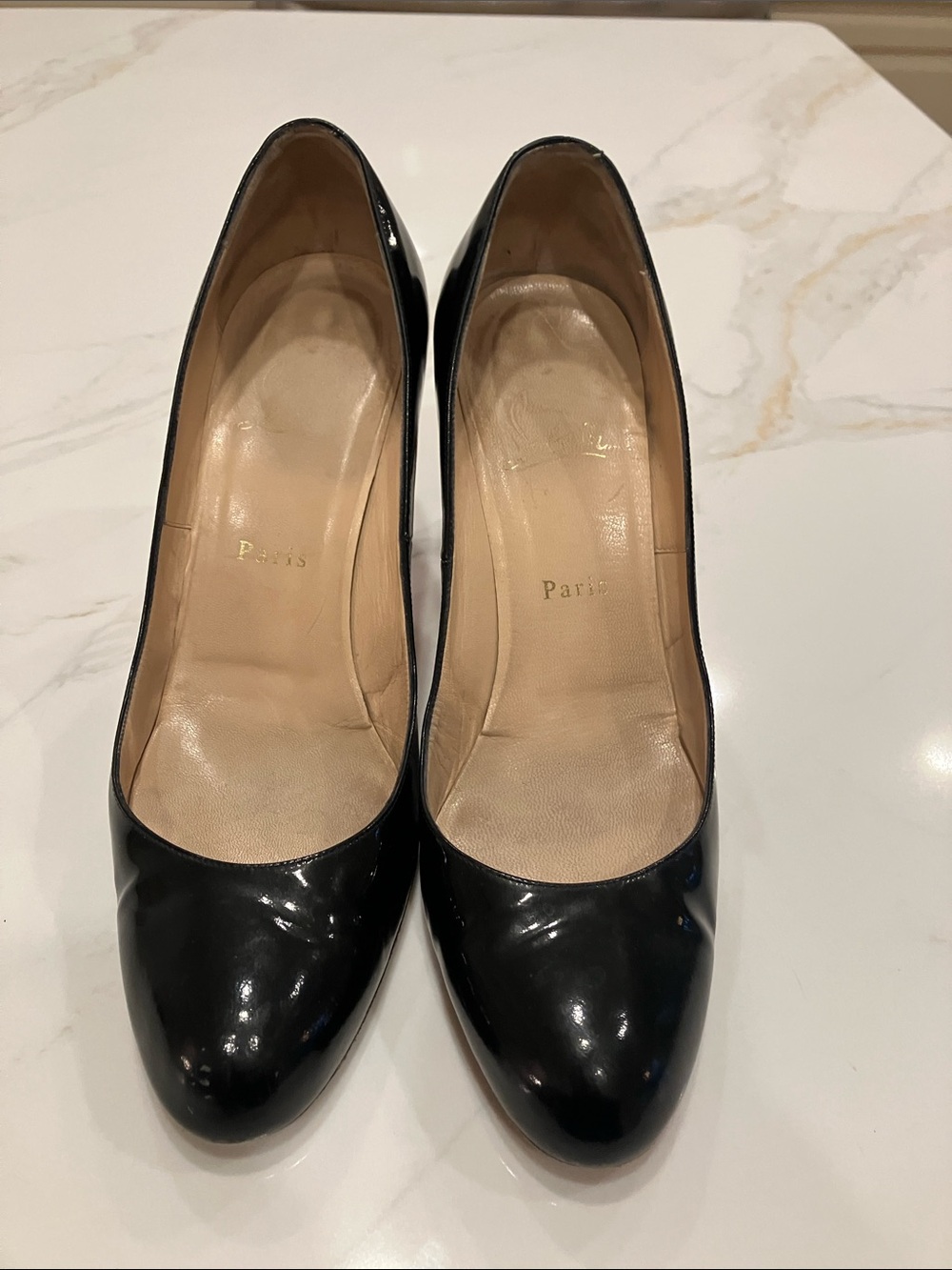 Christian Louboutin Simple Pump 85 Black Patent Round-Toe Pumps Sz 39.5- GUC - Picture 3 of 14